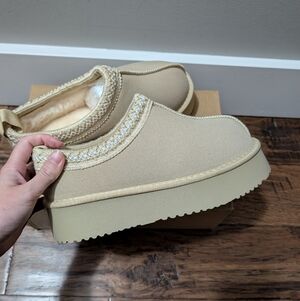 Women's Platform Beige Slippers Mini Boots Shoes Size 40